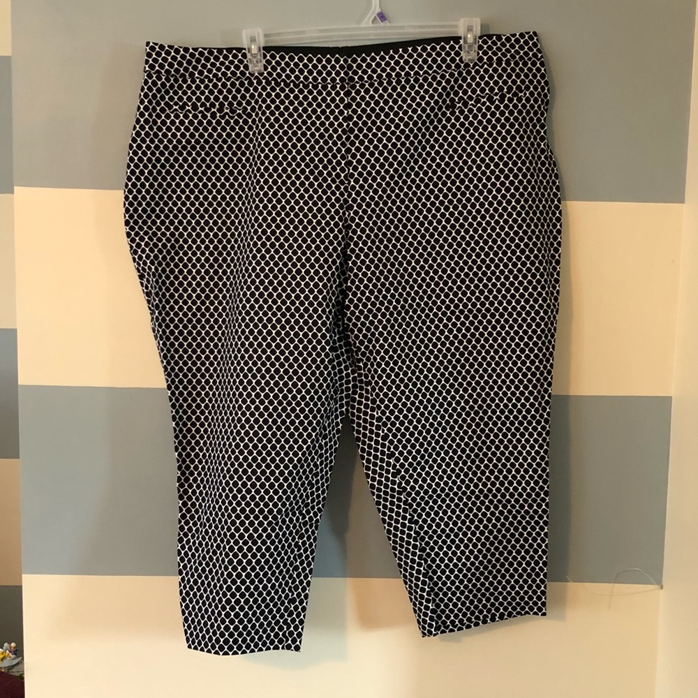Apt 9 Dress Capris
